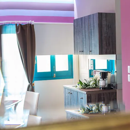 La Terra Nostra Corinth