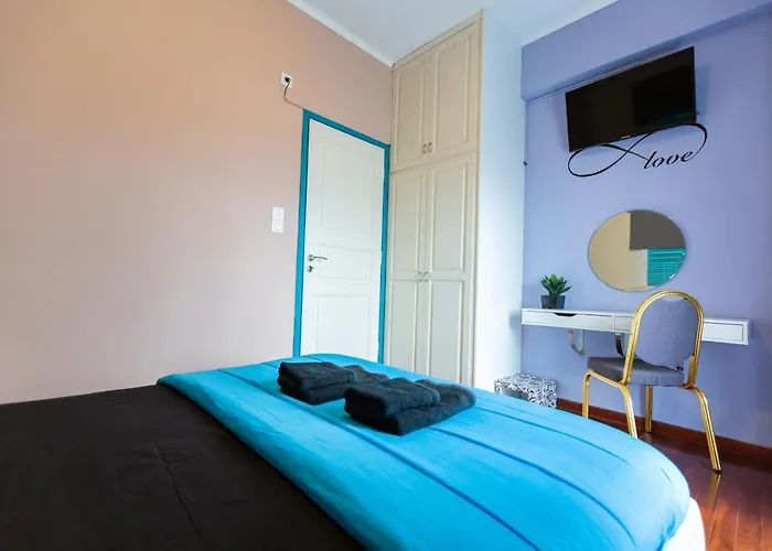 La Terra Nostra Corinth