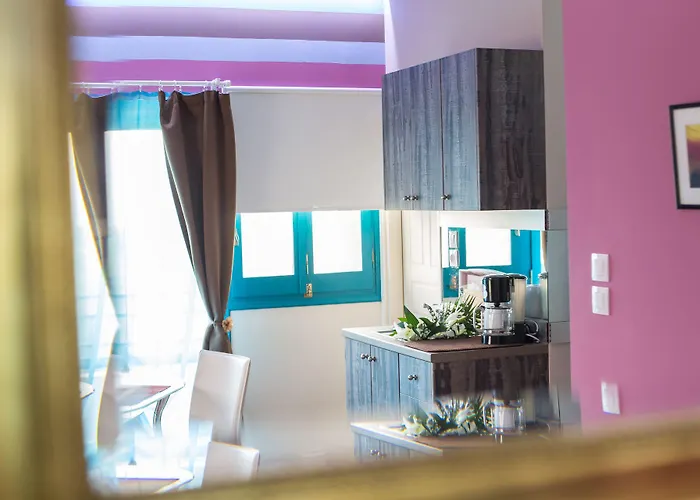 La Terra Nostra Corinth